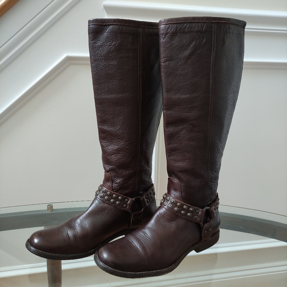 FRYE Phillip Studded Brown Leather Harness Tall Leather Boots women's 9B - Picture 2 of 16